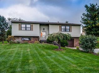 327 Sygan Rd, Mc Donald, PA 15057