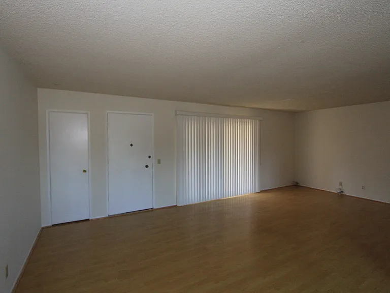 14 El Dorado St #12A — Photo 5