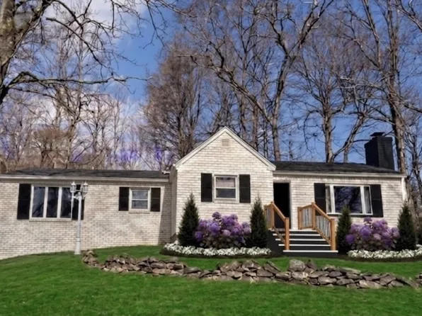 33 Orchard Dr, Vernon Twp., NJ 07462