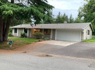 22710 SE 17th St, Sammamish, WA 98075