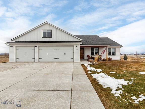 3rd image of 338 McCullough Dr