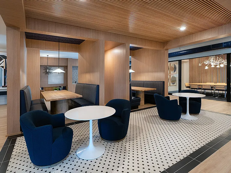 Aspire | Bistro Lounge