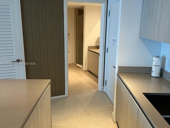 5th image of 4111 S Ocean Dr #Mph5