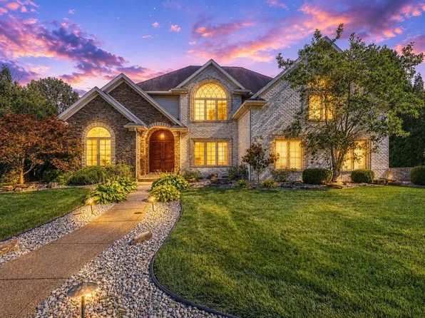 2500 Oak Bend Pl, Newburgh, IN 47630