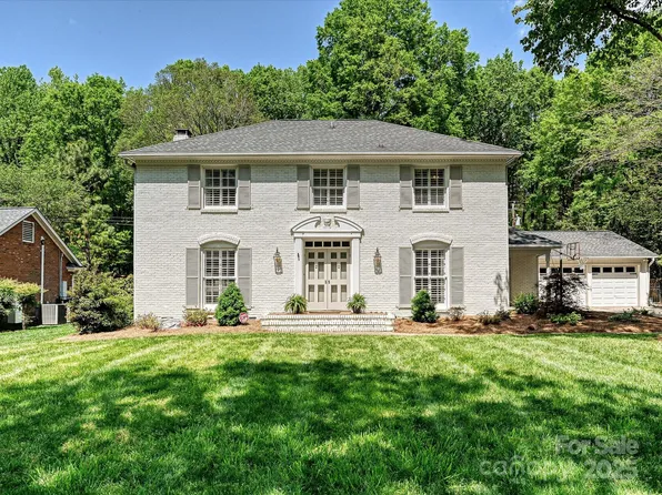 3324 Champaign St, Charlotte, NC 28210