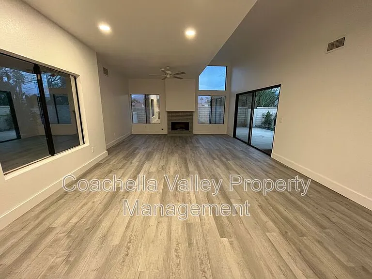 41682 Aventine Ct — Photo 5