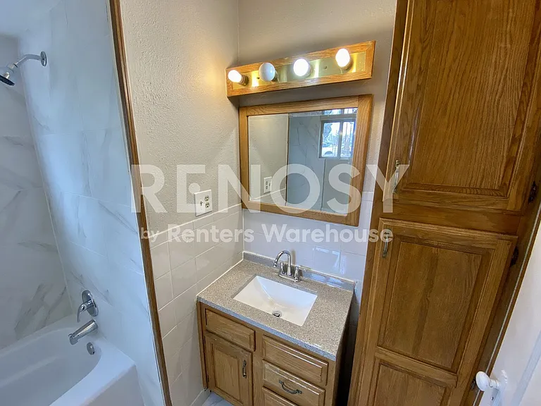 1263 Ames St — Photo 11