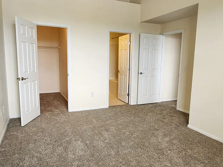 3865 S Dayton St #305 — Photo 17