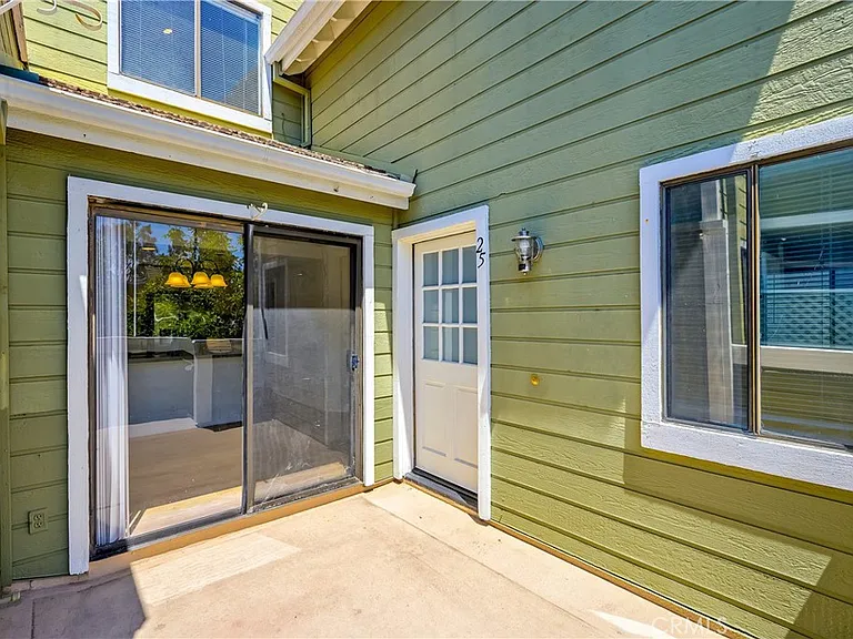 25 Clover Ln #359 — Photo 36
