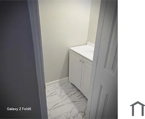 3 bed, 1144 sqft, $1,600 — Photo 4