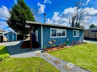 2412 NE 6th Pl, Renton, WA 98056