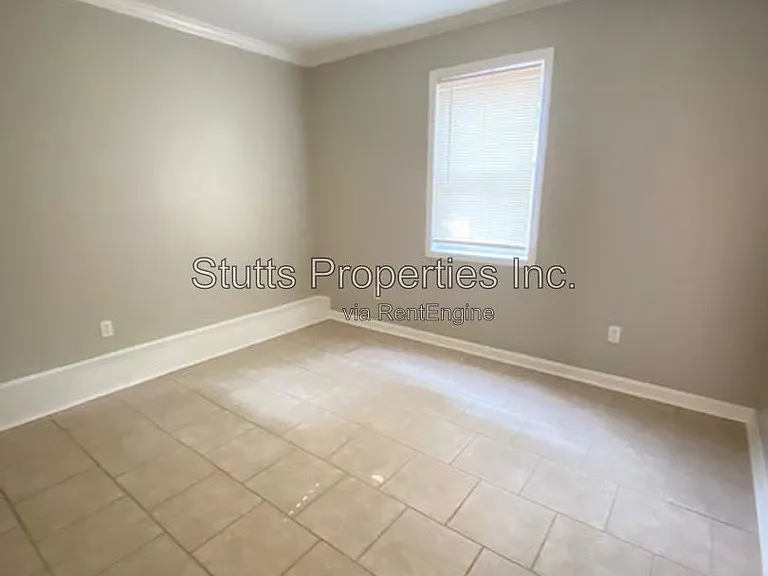 414 Hermitage Dr #7 — Photo 6
