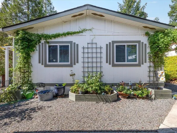 5648 Foothill Blvd Spc 7, Grants Pass, OR 97526