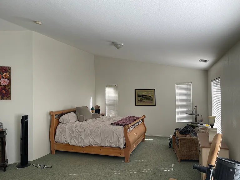 32889 Canyon Crest St — Photo 1