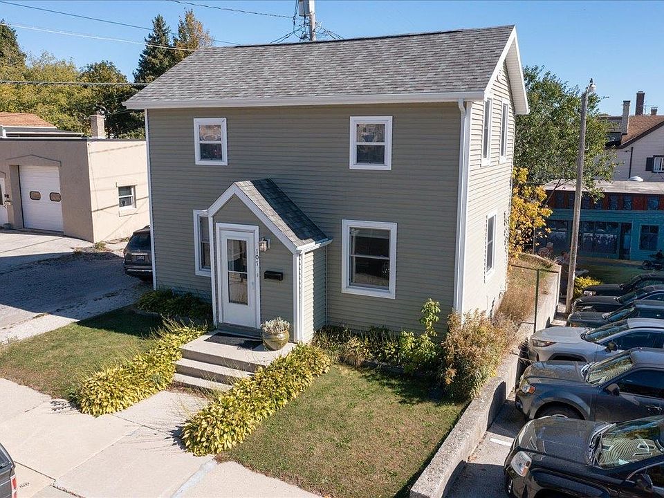 1st image of 107 Smith St
