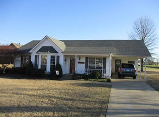 2601 Ward Dr, Dyersburg, TN 38024