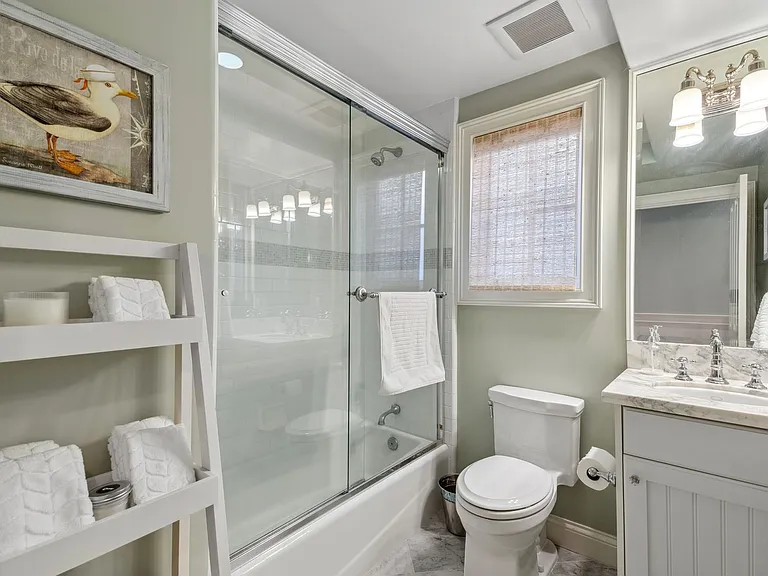 705 Goldenrod Ave — Photo 16