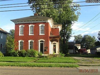 1st image of 426 Columbia St