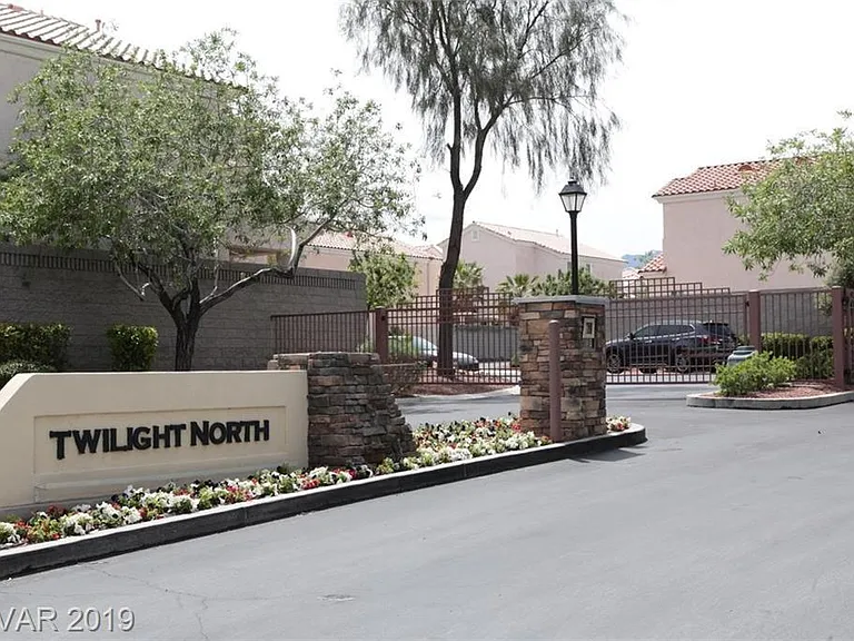 8908 Happy Stream Ave — Photo 26