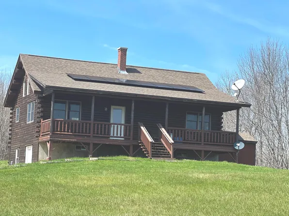 32 Penny Royal Lane, Jackson, ME 04921