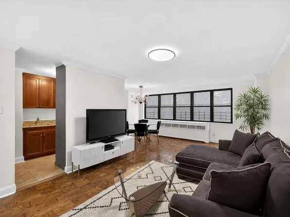 330 3rd Ave APT 8A, New York, NY 10010