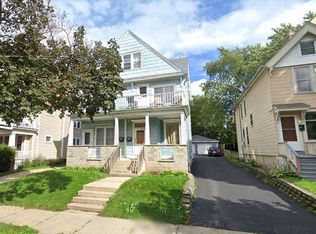 2520 N Cramer St #A, Milwaukee, WI 53211