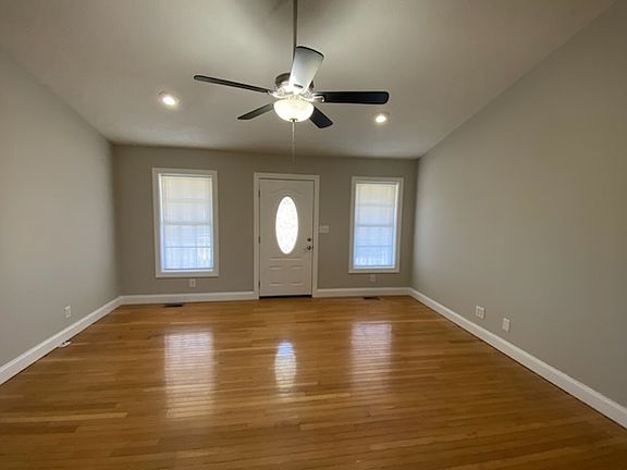 5th image of 1080 Family Cir