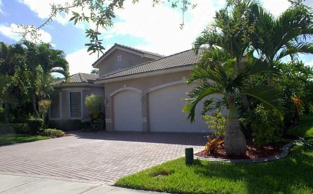 1st image of 18504 SW 47th Ct