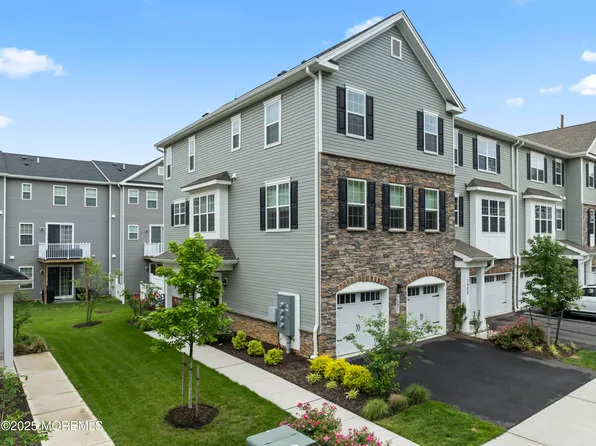 1501 Arose Lane, Middletown, NJ 07748