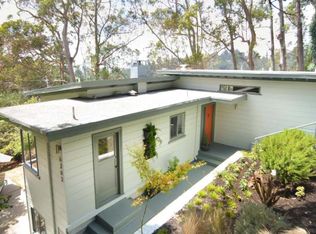 6363 Aspinwall Rd, Oakland, CA 94611