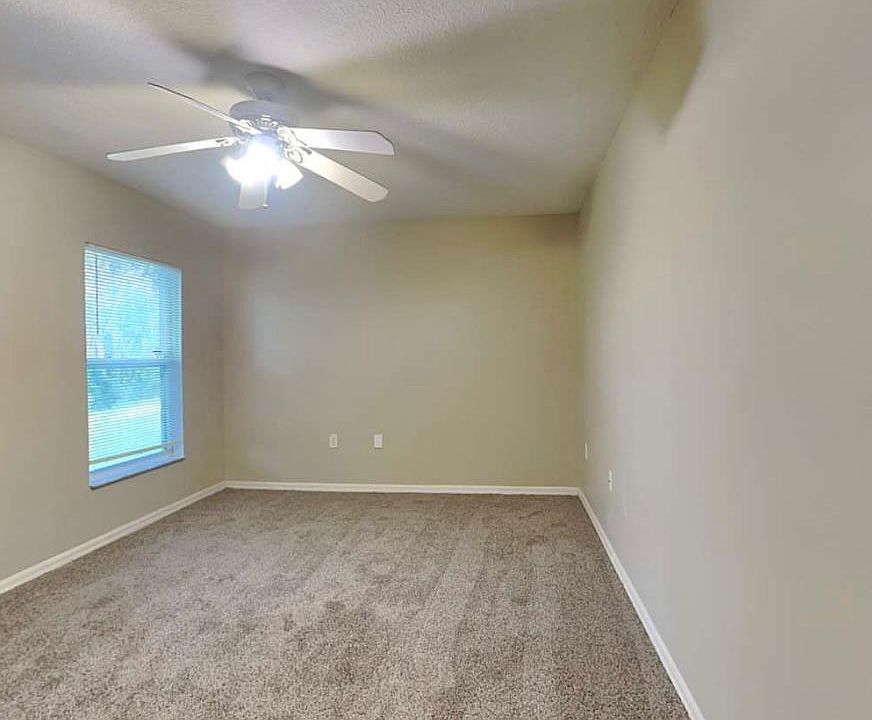 1st image of 10214 Timberland Point Dr