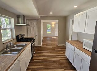 2904 Brown St, Alton, IL 62002