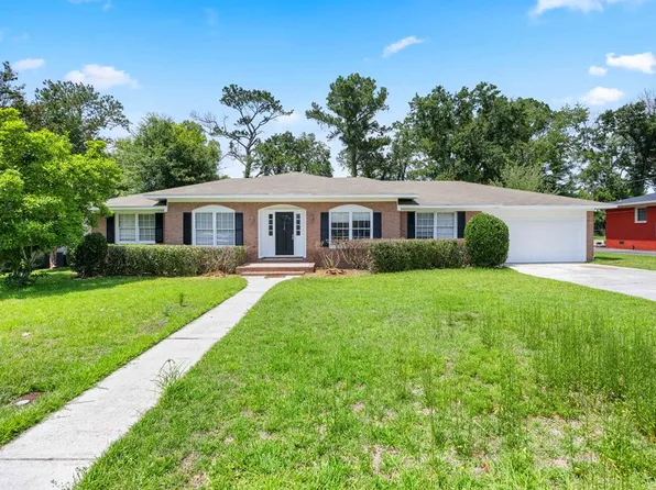 112 Breckenridge Dr, Valdosta, GA 31605