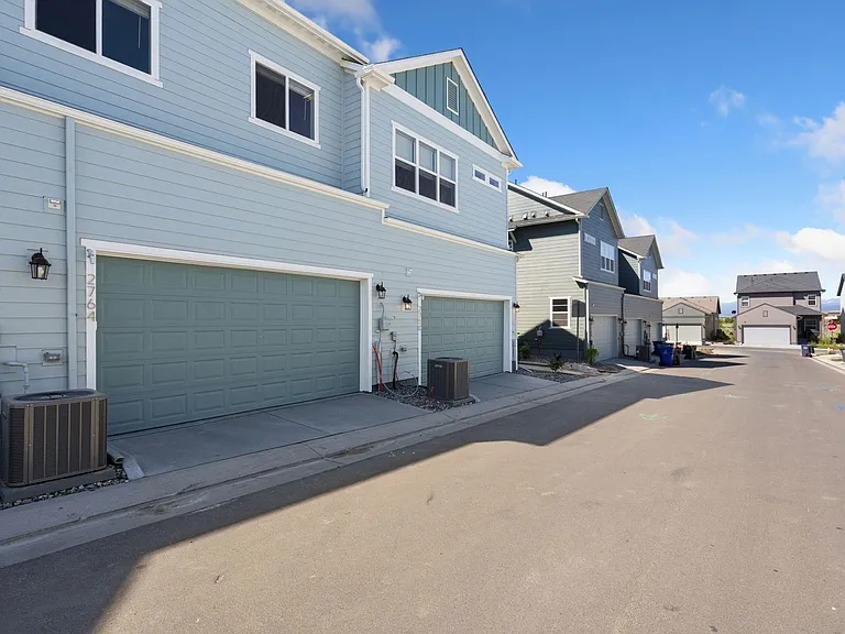 2764 Blue Iris Dr — Photo 21