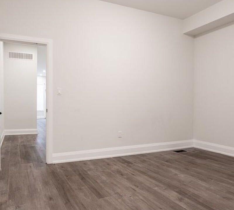 886 King St E Hamilton, ON, L8M1B6 Apartments for Rent Zillow