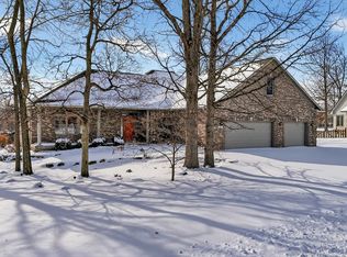 5268 Oakbrook Dr, Plainfield, IN 46168