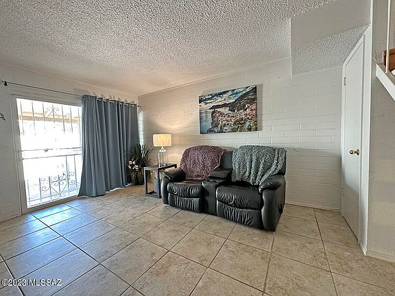 3rd image of 1482 S Palo Verde Ave APT H15