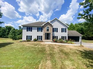 10 Farm House Ln, Selinsgrove, PA 17870