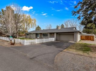 2218 NW 12th St, Redmond, OR 97756
