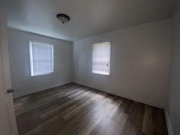 3rd image of 3615 Gum St #3615GUM