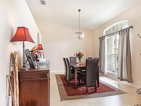 5th image of 21509 Trumpeter Dr