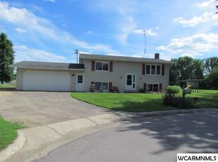4 Circle Dr W, Welcome, MN 56181