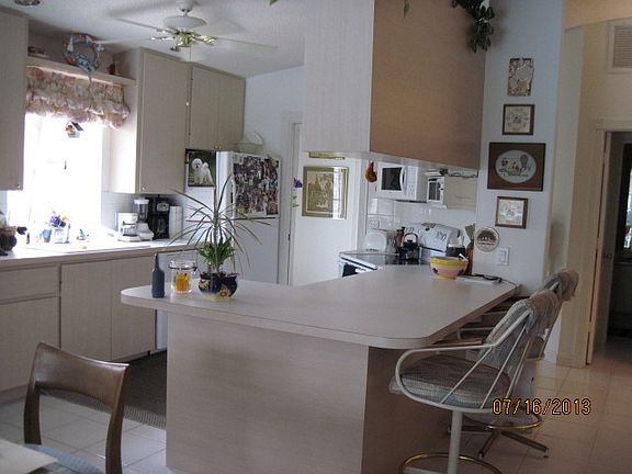 2nd image of 1521 NW Amherst Dr APT B