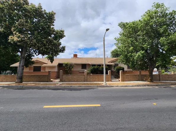 1020 W 10th St, Corona, CA 92882