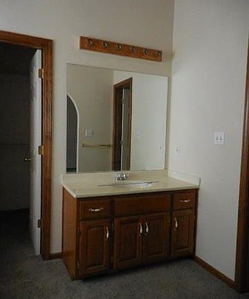 4th image of 4005 Garland St