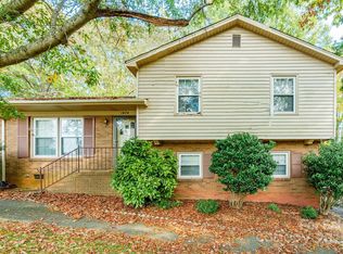 1874 Ballard Dr, Gastonia, NC 28054