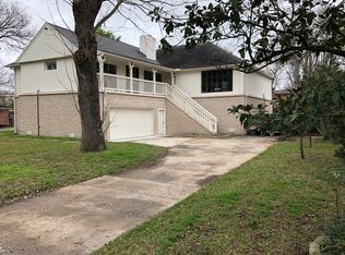 4711 Braesvalley Dr, Houston, TX 77096