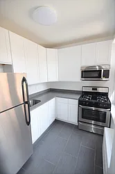 Rented by CITY SKYLINE REALTY INC