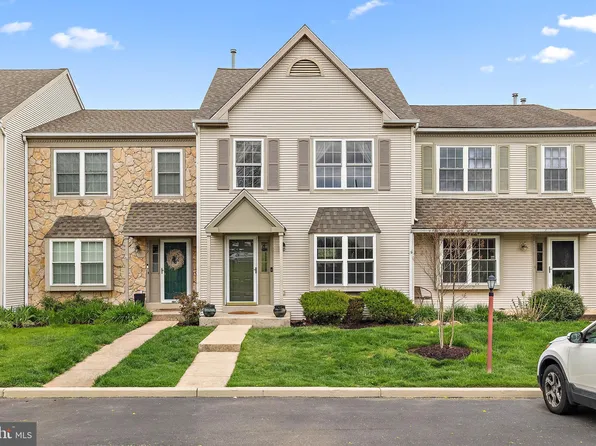 181 Cambridge Cir #87, Kennett Square, PA 19348