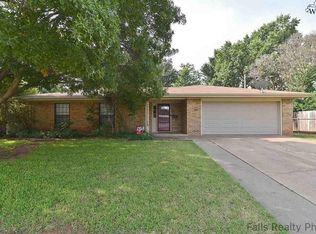 4 Raymond Cir, Wichita Falls, TX 76308